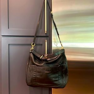 Marc Jacobs large black handbag.